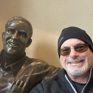 Meet your Posher, Gordon